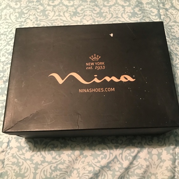 High heels - Picture 2 of 3